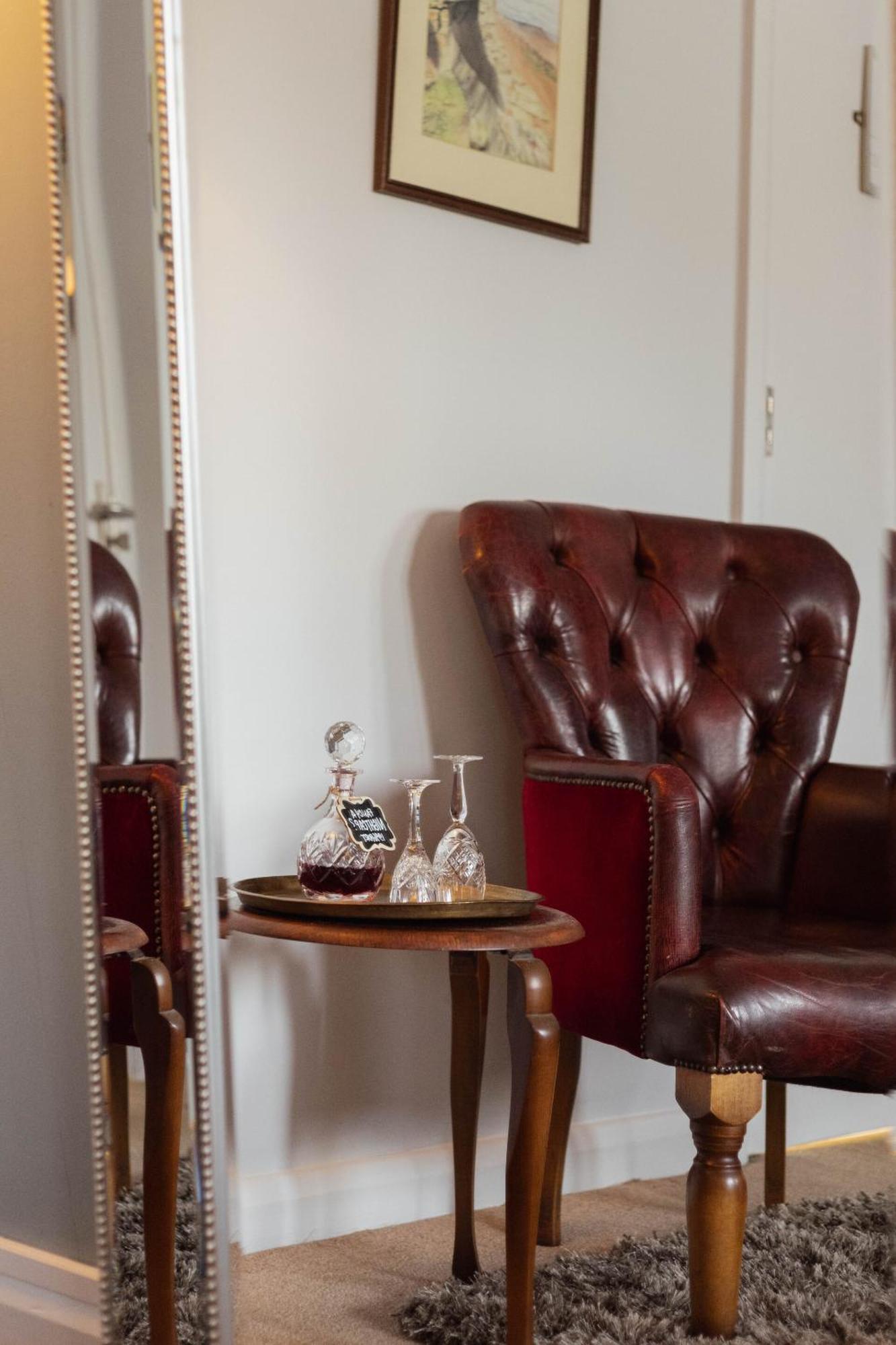 The Devonshire Arms Hotel Баслоу Стая снимка