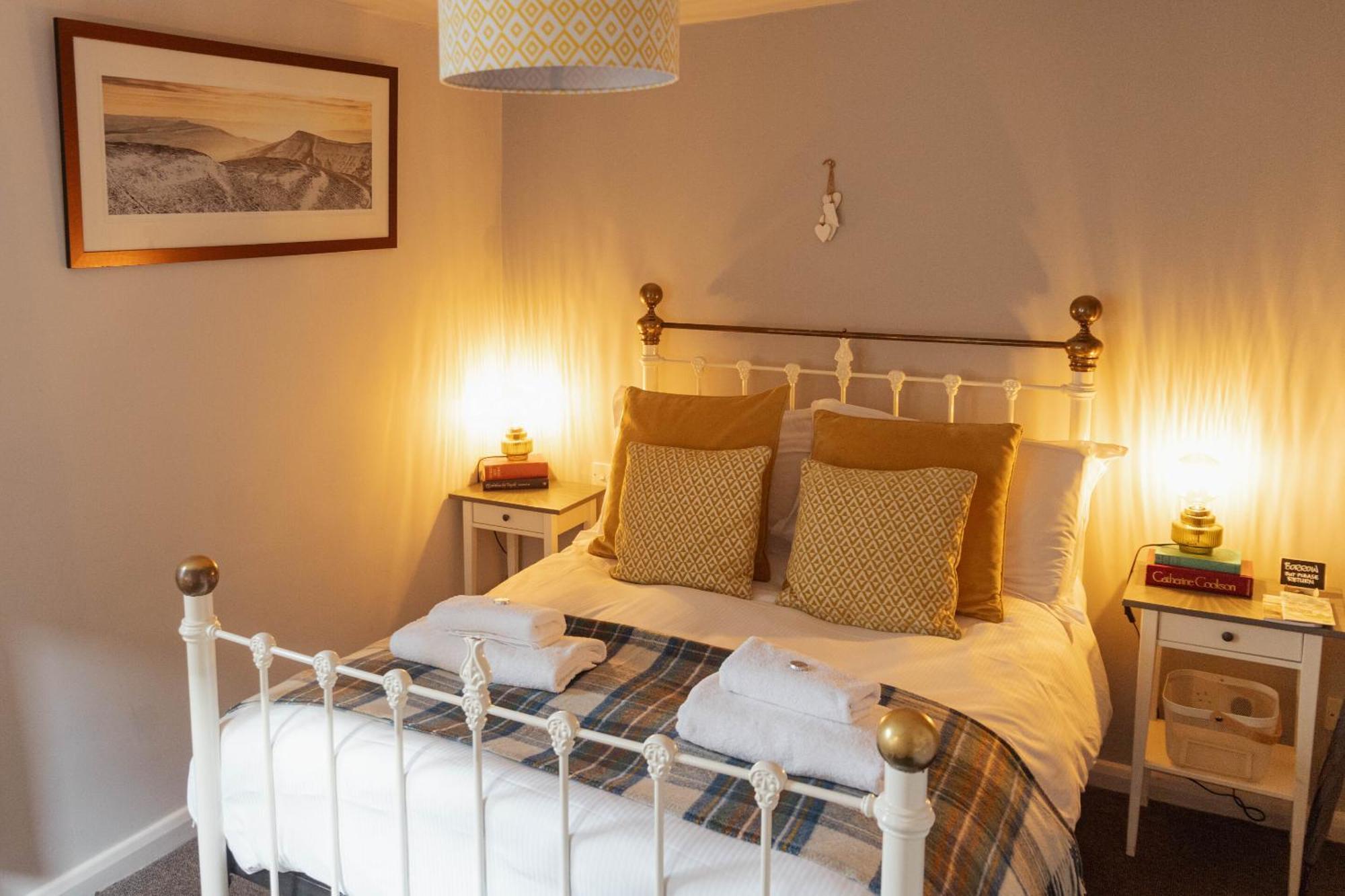 The Devonshire Arms Hotel Баслоу Стая снимка